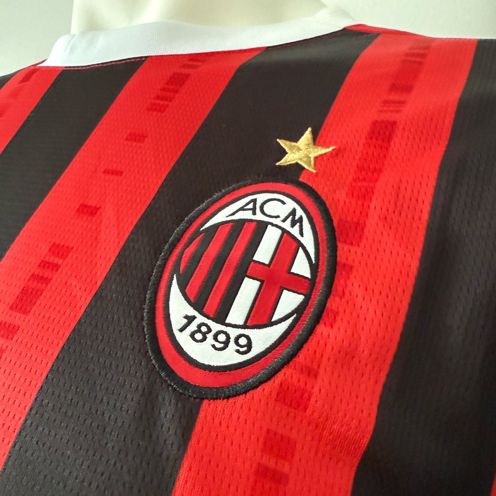 Santiago Gimenez #7 AC Milan New Men’s Serie A Puma Home Soccer Jersey - Picture 3 of 10